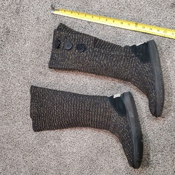 Ugg Australia Women 1876 Sweater Cardi 3 buttons Boots shoes sz 6 - Picture 7 of 10